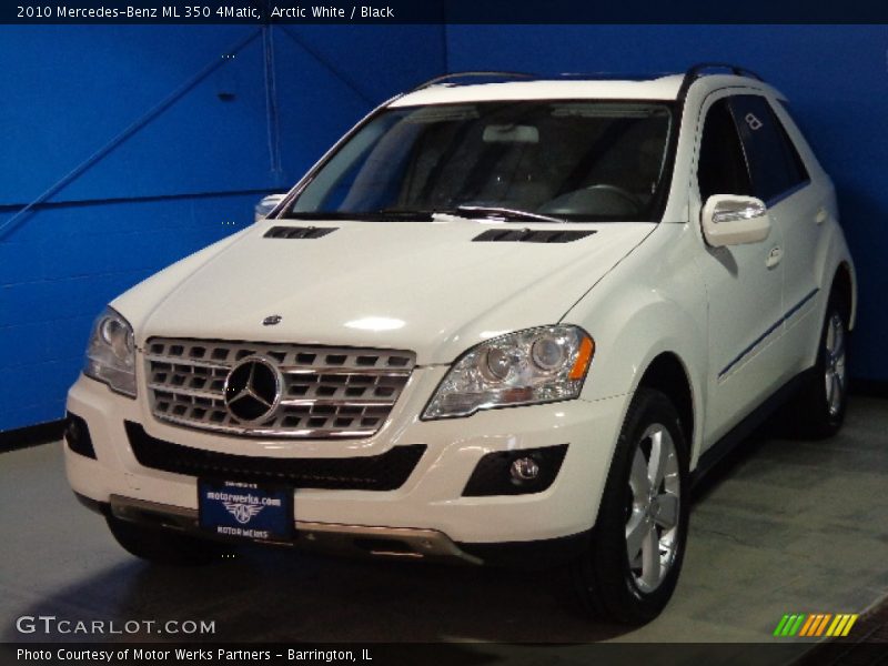 Arctic White / Black 2010 Mercedes-Benz ML 350 4Matic