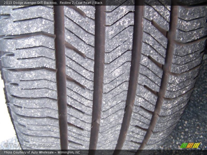 Redline 2-Coat Pearl / Black 2013 Dodge Avenger SXT Blacktop