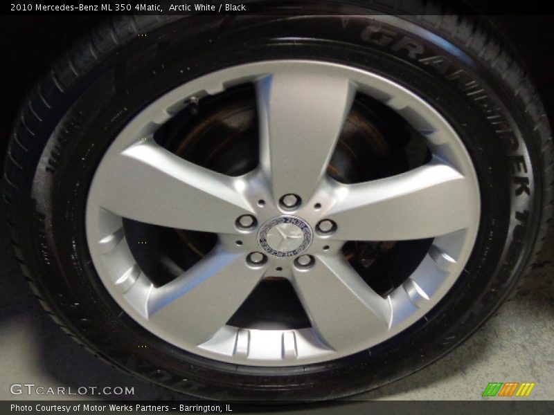 Arctic White / Black 2010 Mercedes-Benz ML 350 4Matic