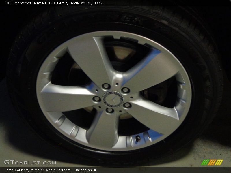 Arctic White / Black 2010 Mercedes-Benz ML 350 4Matic