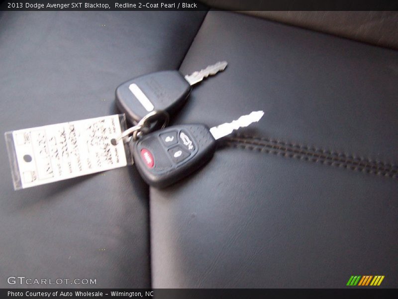 Redline 2-Coat Pearl / Black 2013 Dodge Avenger SXT Blacktop