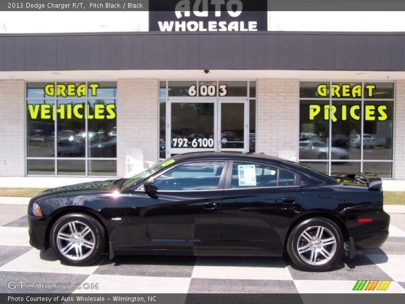 Pitch Black / Black 2013 Dodge Charger R/T