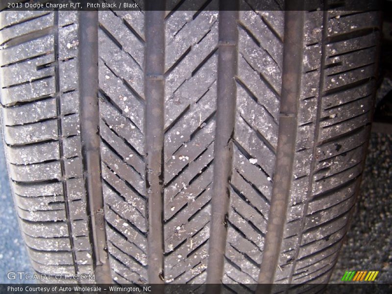 Pitch Black / Black 2013 Dodge Charger R/T