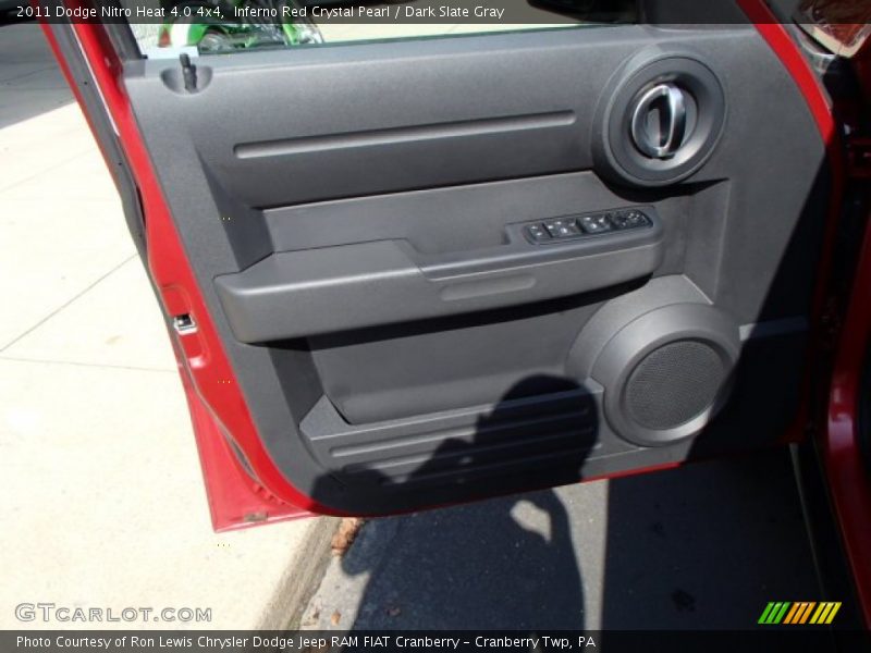 Inferno Red Crystal Pearl / Dark Slate Gray 2011 Dodge Nitro Heat 4.0 4x4