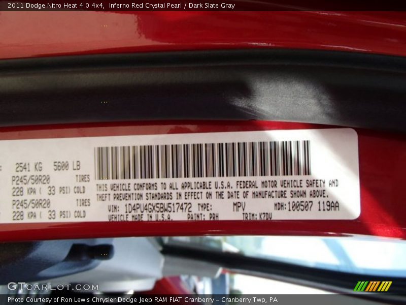 Inferno Red Crystal Pearl / Dark Slate Gray 2011 Dodge Nitro Heat 4.0 4x4