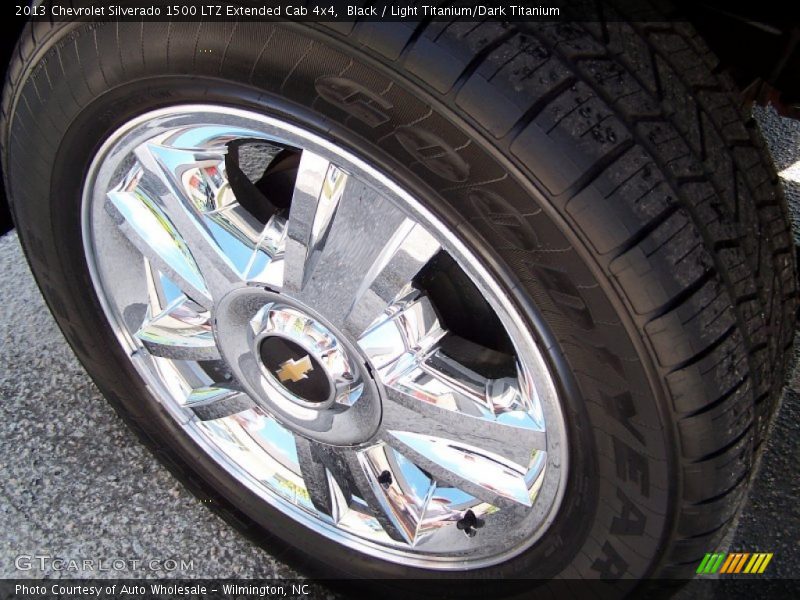 Black / Light Titanium/Dark Titanium 2013 Chevrolet Silverado 1500 LTZ Extended Cab 4x4