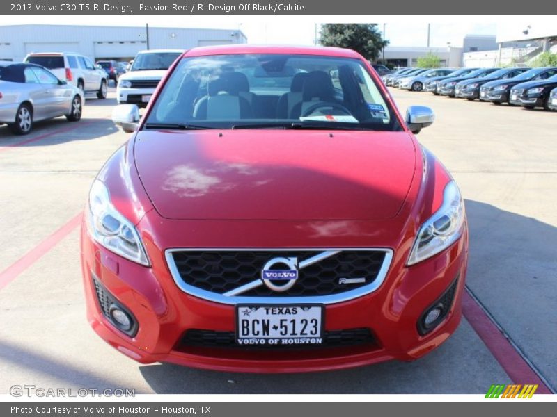Passion Red / R-Design Off Black/Calcite 2013 Volvo C30 T5 R-Design