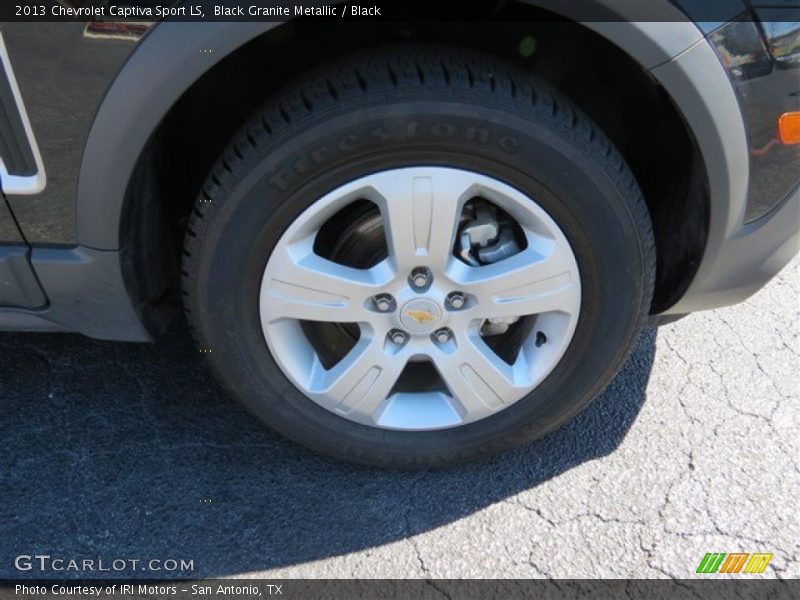 Black Granite Metallic / Black 2013 Chevrolet Captiva Sport LS