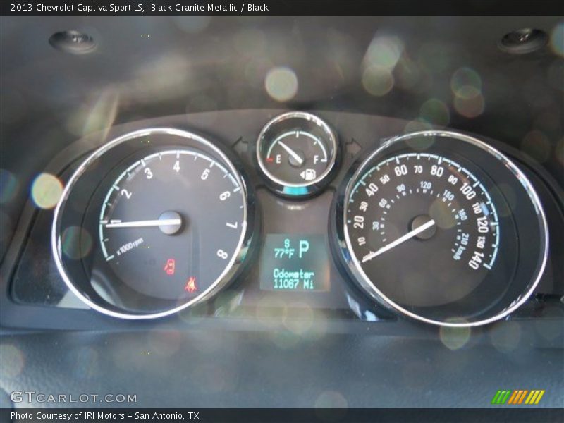 Black Granite Metallic / Black 2013 Chevrolet Captiva Sport LS
