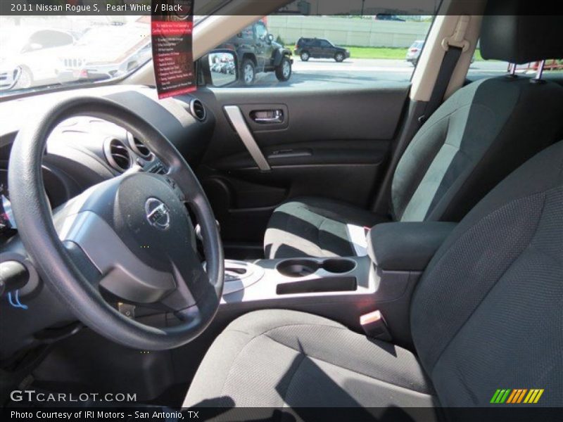 Pearl White / Black 2011 Nissan Rogue S