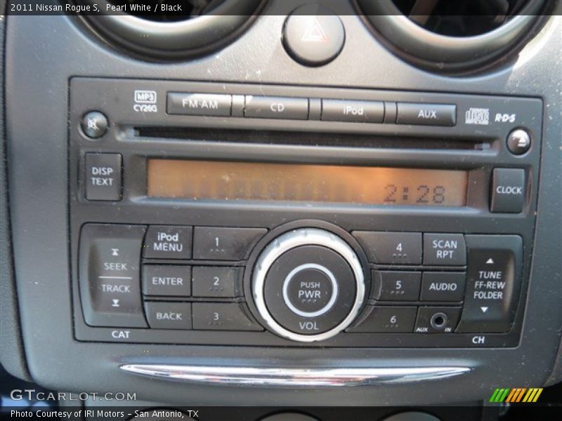 Pearl White / Black 2011 Nissan Rogue S