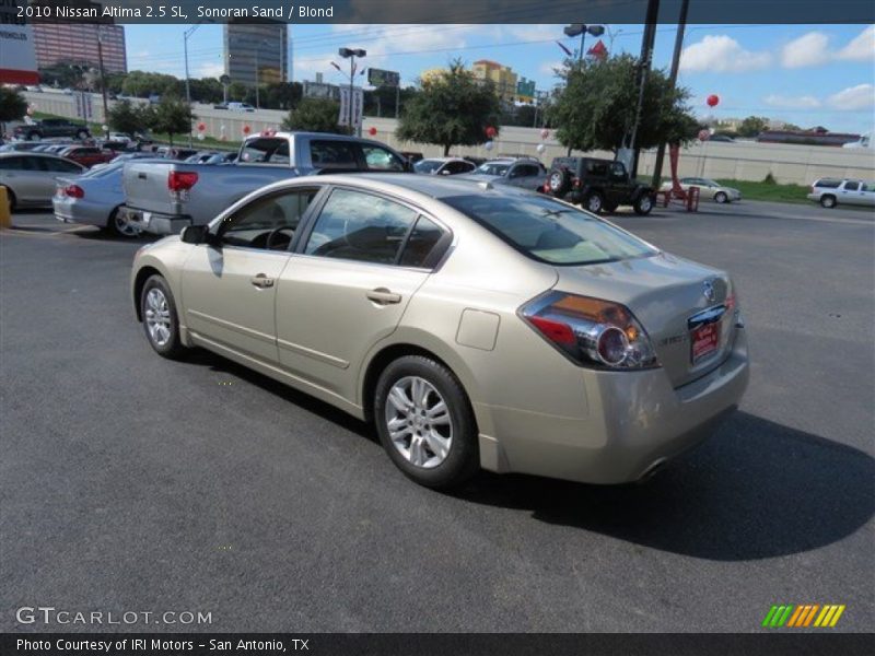 Sonoran Sand / Blond 2010 Nissan Altima 2.5 SL