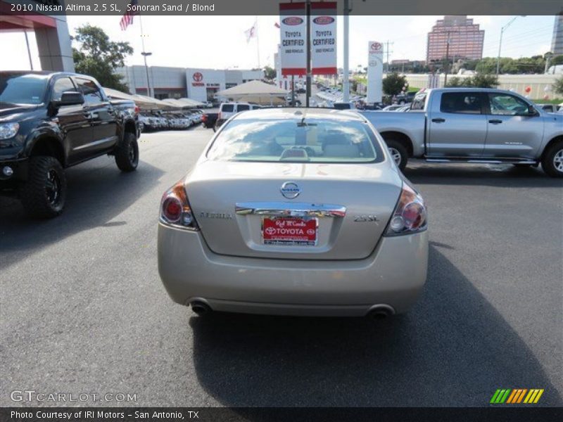 Sonoran Sand / Blond 2010 Nissan Altima 2.5 SL