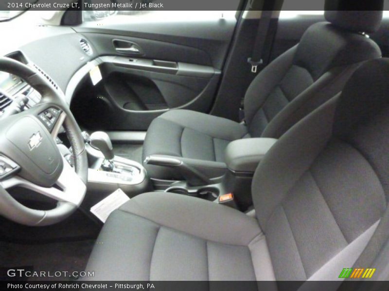 Tungsten Metallic / Jet Black 2014 Chevrolet Cruze LT