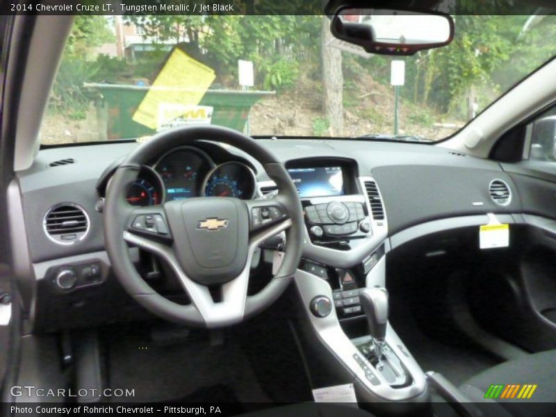 Tungsten Metallic / Jet Black 2014 Chevrolet Cruze LT