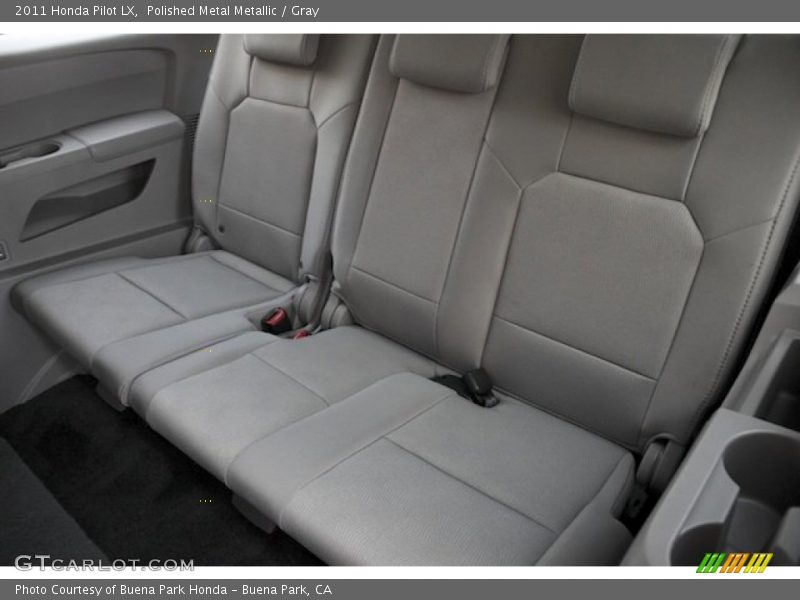 Polished Metal Metallic / Gray 2011 Honda Pilot LX