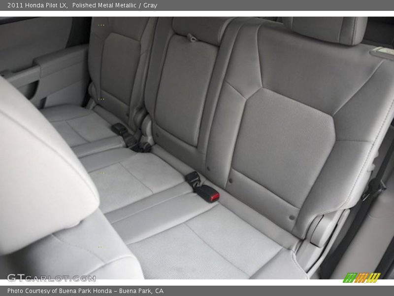 Polished Metal Metallic / Gray 2011 Honda Pilot LX