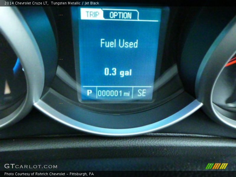Tungsten Metallic / Jet Black 2014 Chevrolet Cruze LT
