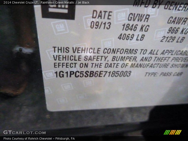 Rainforest Green Metallic / Jet Black 2014 Chevrolet Cruze LT