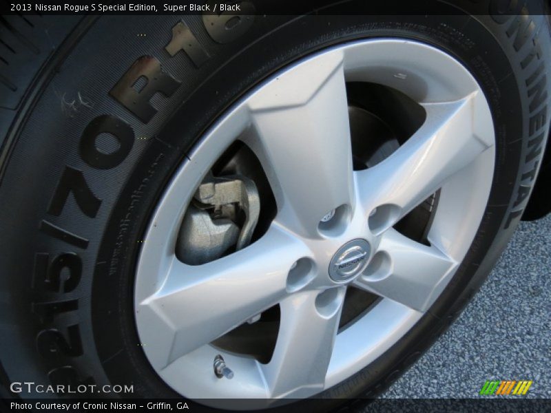 Super Black / Black 2013 Nissan Rogue S Special Edition