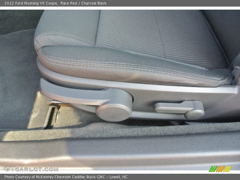 Race Red / Charcoal Black 2012 Ford Mustang V6 Coupe