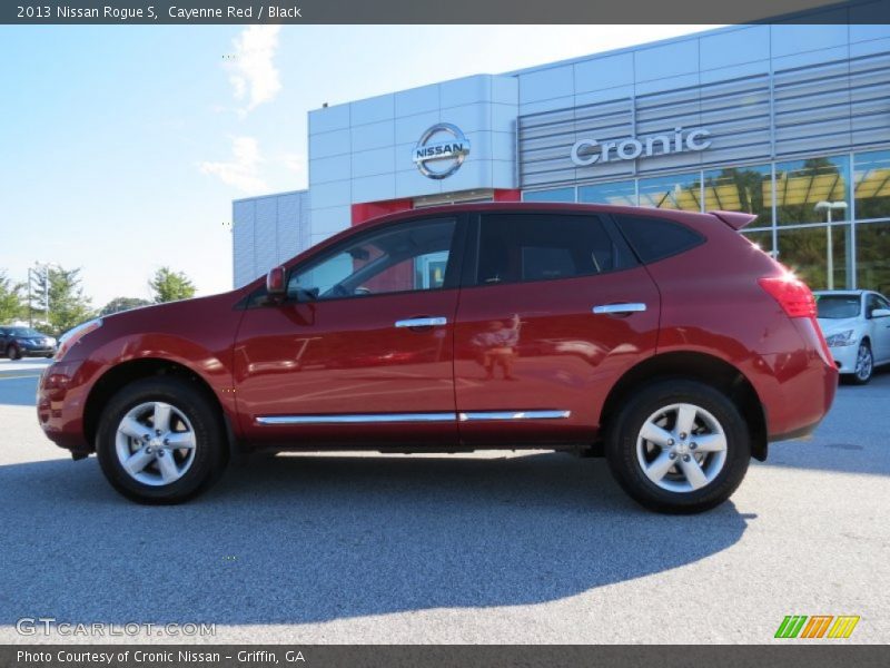 Cayenne Red / Black 2013 Nissan Rogue S