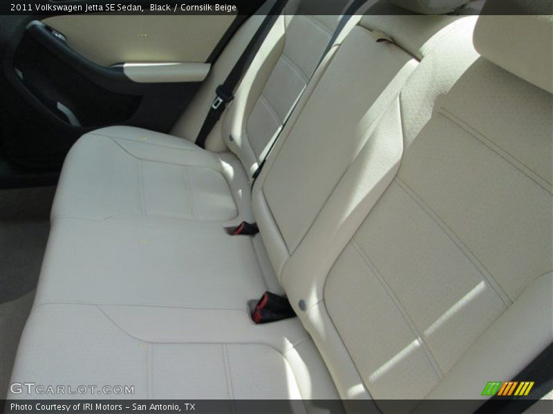 Black / Cornsilk Beige 2011 Volkswagen Jetta SE Sedan