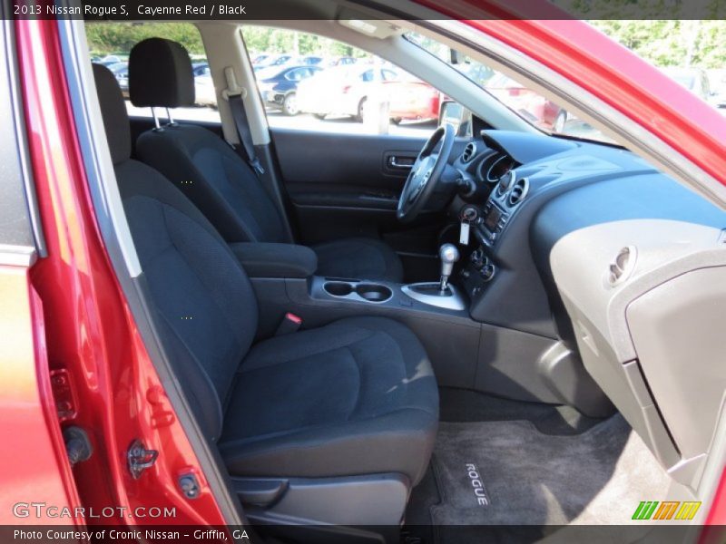 Cayenne Red / Black 2013 Nissan Rogue S