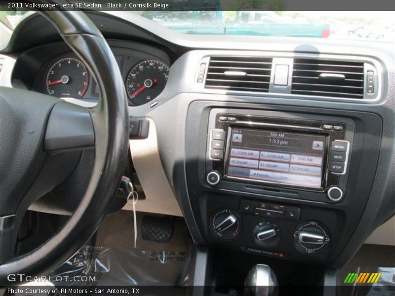 Black / Cornsilk Beige 2011 Volkswagen Jetta SE Sedan