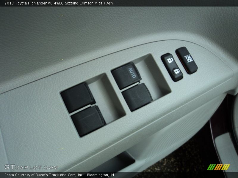 Sizzling Crimson Mica / Ash 2013 Toyota Highlander V6 4WD