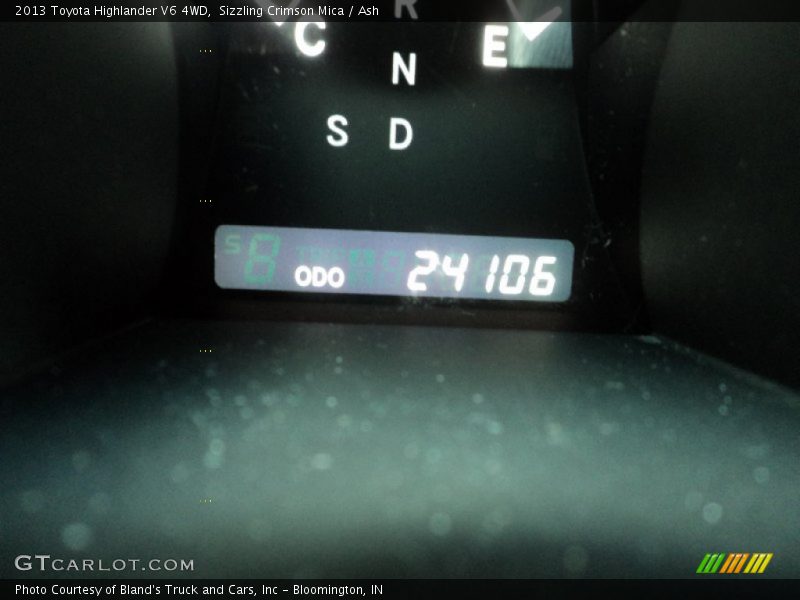 Sizzling Crimson Mica / Ash 2013 Toyota Highlander V6 4WD