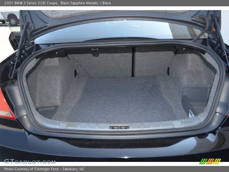  2007 3 Series 328i Coupe Trunk