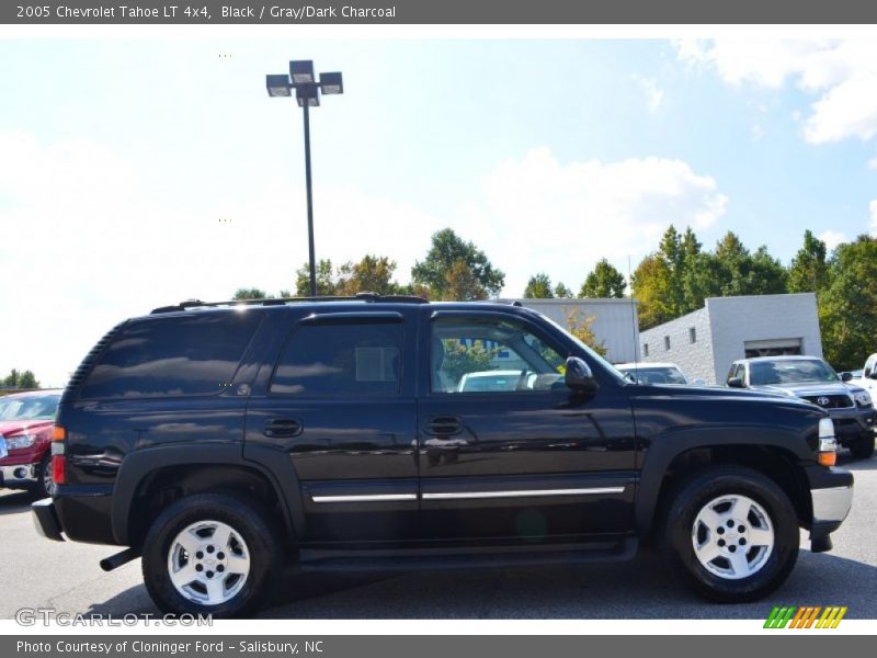 Black / Gray/Dark Charcoal 2005 Chevrolet Tahoe LT 4x4