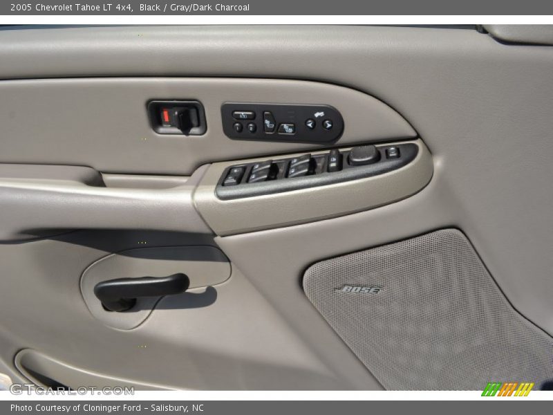 Black / Gray/Dark Charcoal 2005 Chevrolet Tahoe LT 4x4