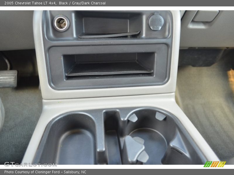 Black / Gray/Dark Charcoal 2005 Chevrolet Tahoe LT 4x4