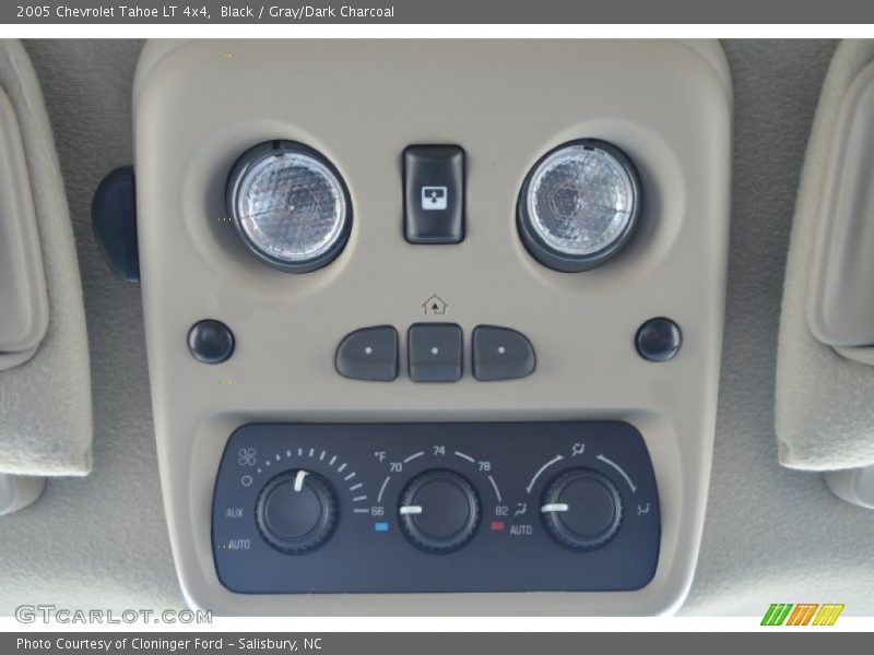 Black / Gray/Dark Charcoal 2005 Chevrolet Tahoe LT 4x4