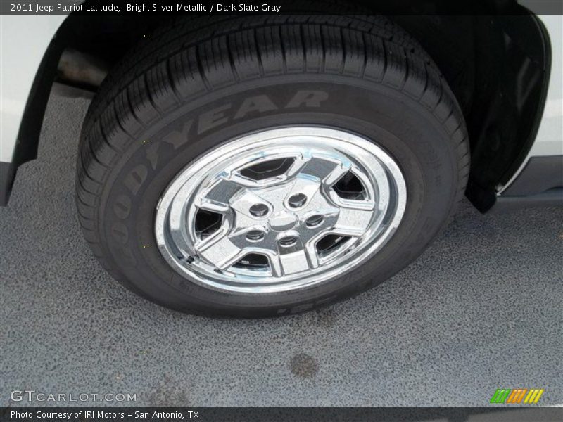 Bright Silver Metallic / Dark Slate Gray 2011 Jeep Patriot Latitude