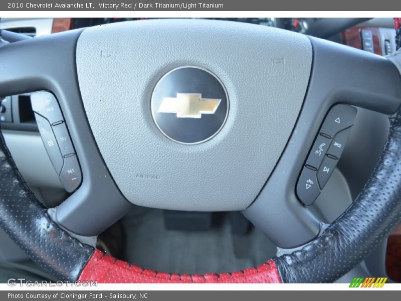 Victory Red / Dark Titanium/Light Titanium 2010 Chevrolet Avalanche LT