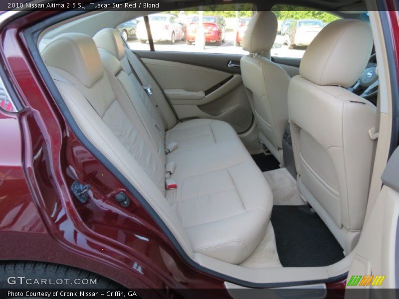Tuscan Sun Red / Blond 2010 Nissan Altima 2.5 SL