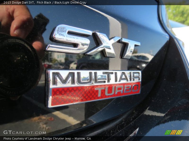 Pitch Black / Black/Light Diesel Gray 2013 Dodge Dart SXT