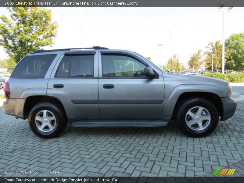 Graystone Metallic / Light Cashmere/Ebony 2005 Chevrolet TrailBlazer LT