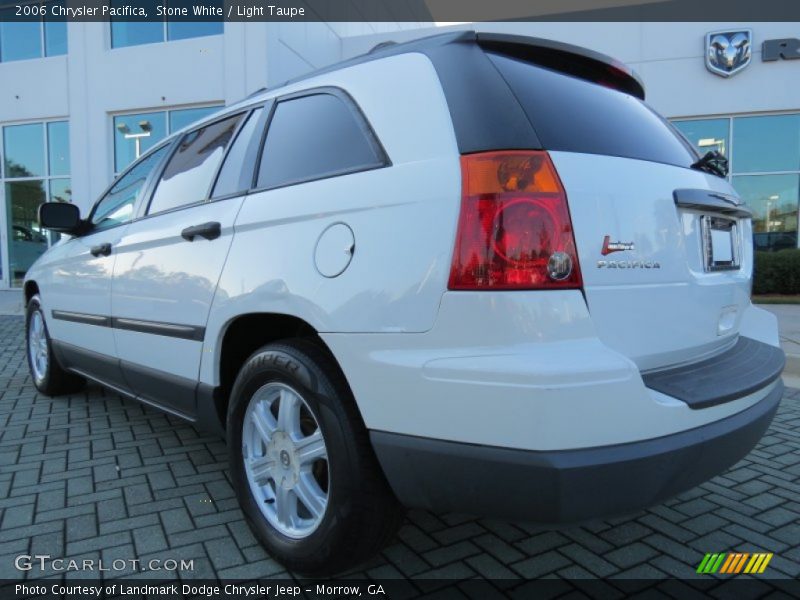 Stone White / Light Taupe 2006 Chrysler Pacifica