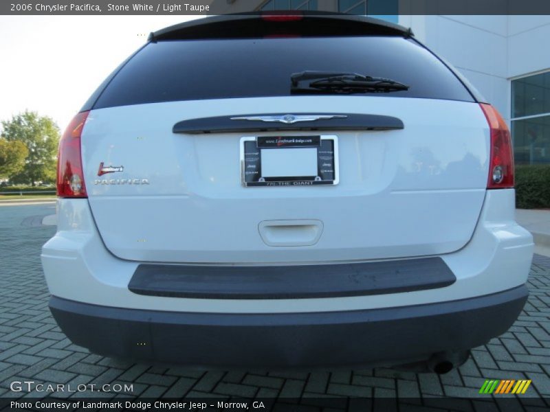 Stone White / Light Taupe 2006 Chrysler Pacifica