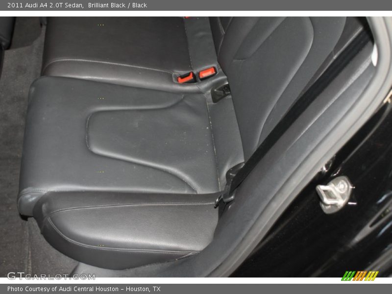 Brilliant Black / Black 2011 Audi A4 2.0T Sedan