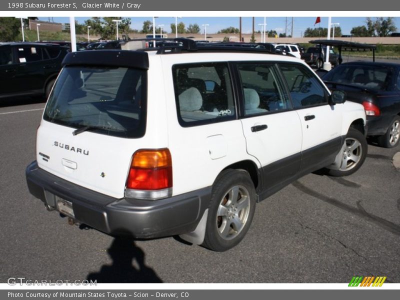 Glacier White / Gray 1998 Subaru Forester S