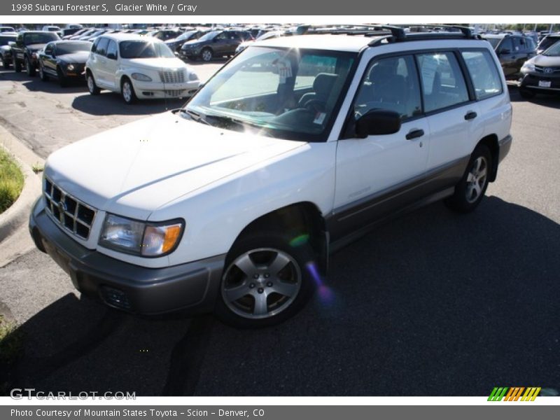 Glacier White / Gray 1998 Subaru Forester S