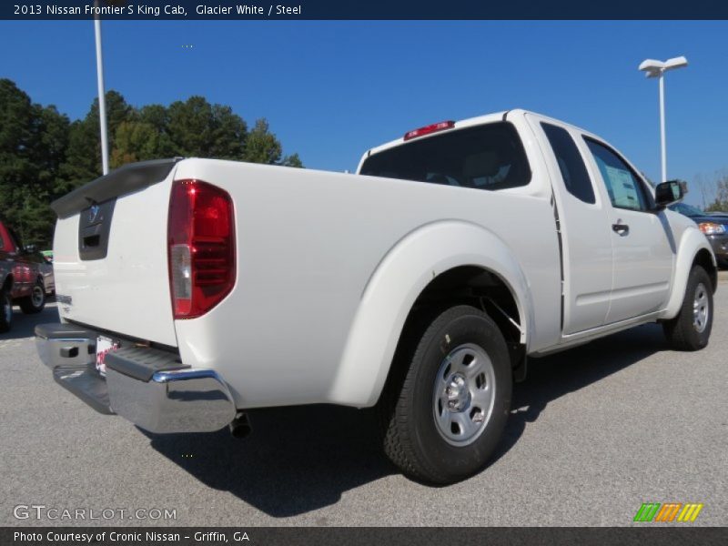 Glacier White / Steel 2013 Nissan Frontier S King Cab