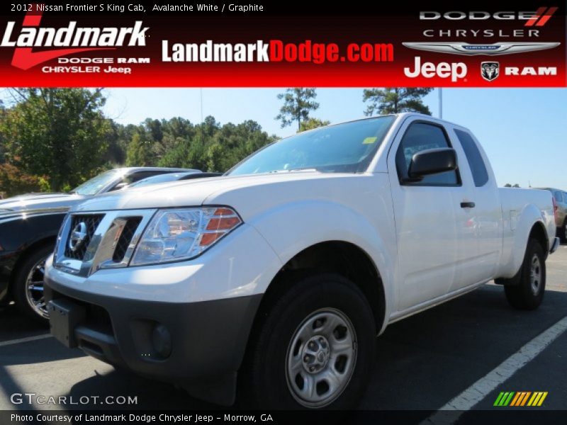Avalanche White / Graphite 2012 Nissan Frontier S King Cab