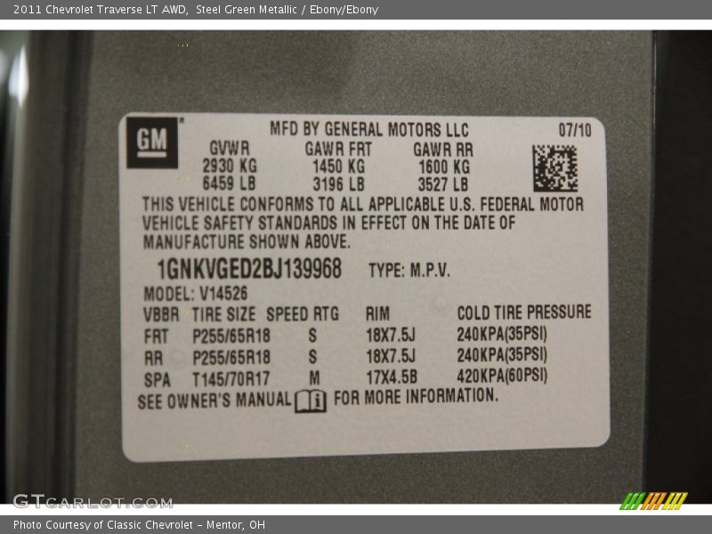 Steel Green Metallic / Ebony/Ebony 2011 Chevrolet Traverse LT AWD