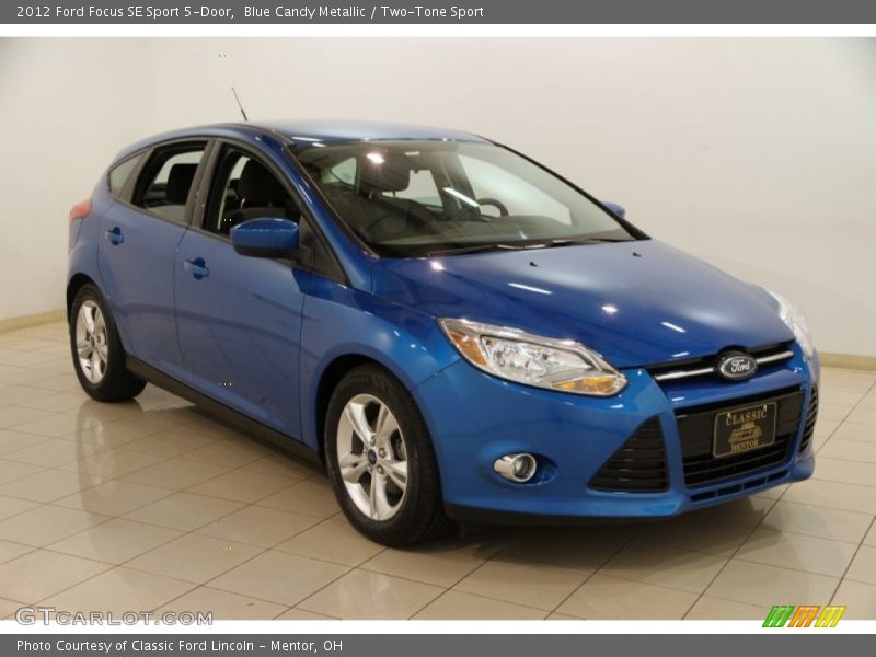 Blue Candy Metallic / Two-Tone Sport 2012 Ford Focus SE Sport 5-Door